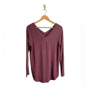 No Frills Los Angeles Red Long Sleeve V Neck Sweater Size Medium